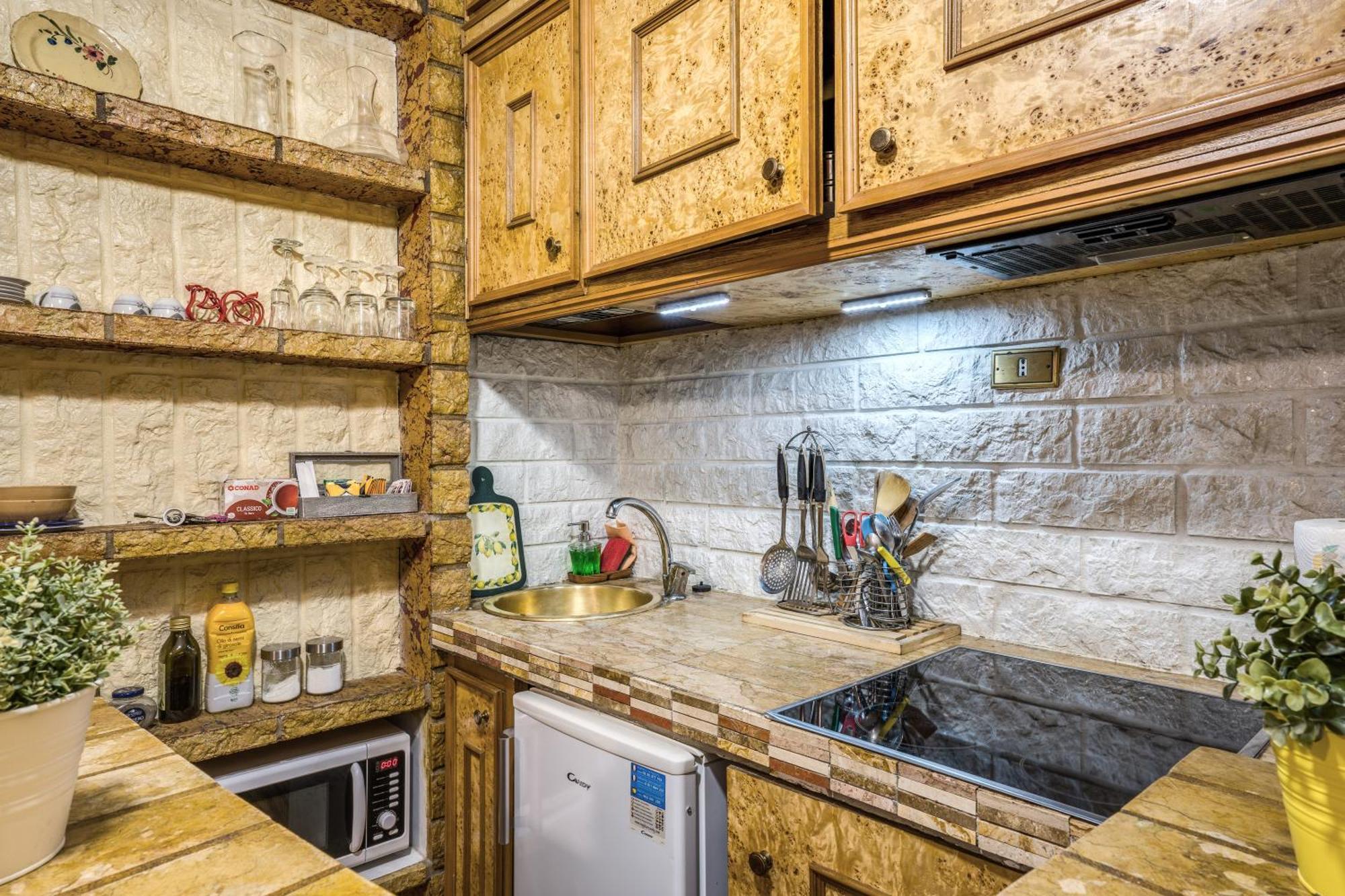 Fontana Di Trevi Charming Apartment Roma Ngoại thất bức ảnh